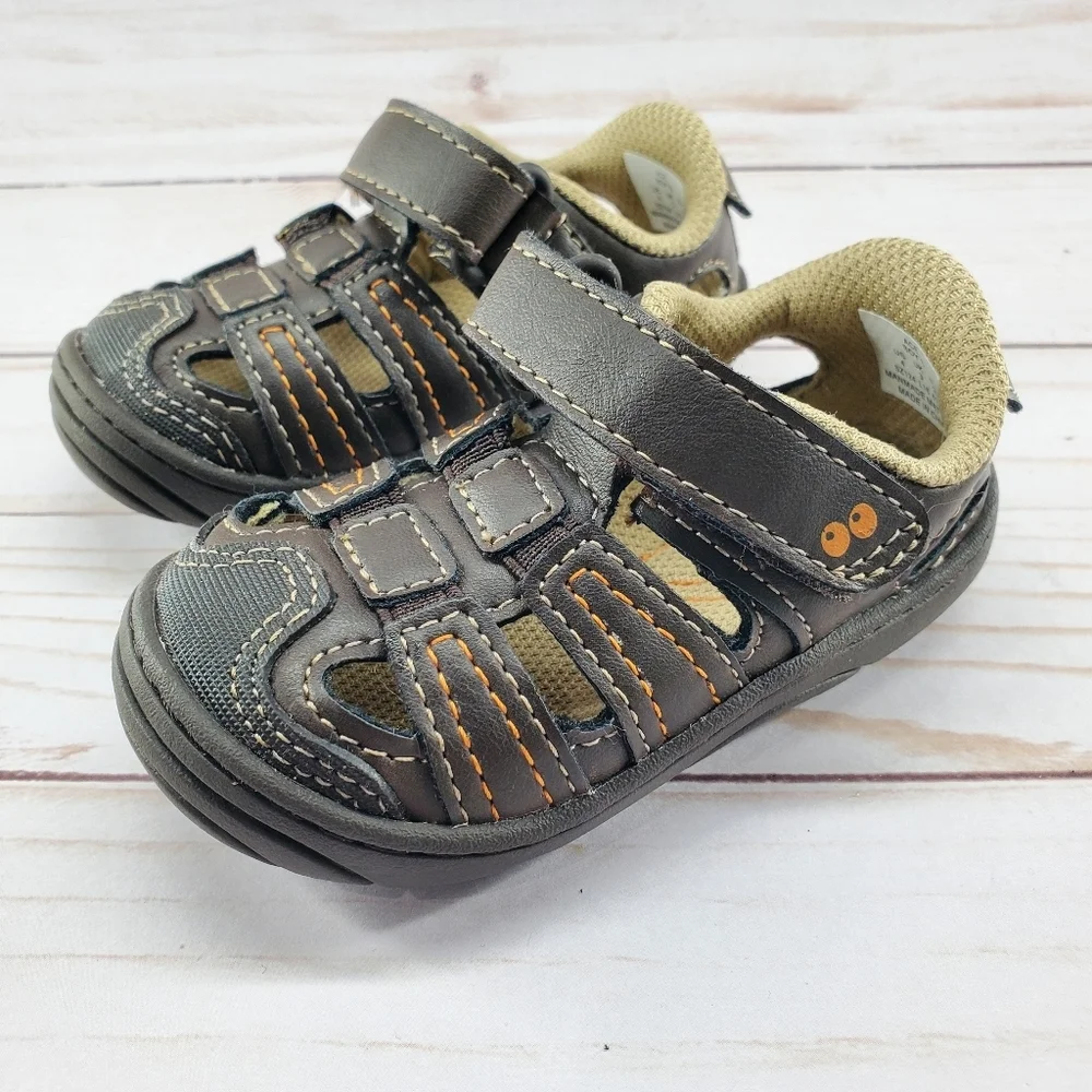 Stride Rite‎ Surprize Baby Toddler Boys Brown Sandals Size 4 Ace